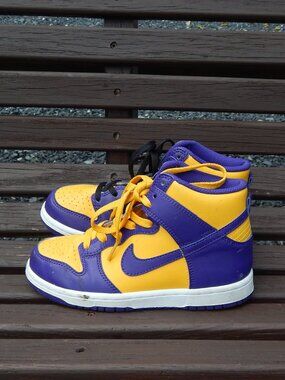 Nike High Dunk Lakers Hi Top Sneakers Boys Size 1